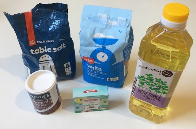 Playdough recipe ingredients